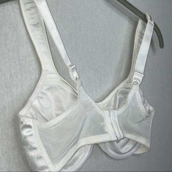 Bali Minimizer Satin Tracings Comfort Strap bra - Picture 7 of 12